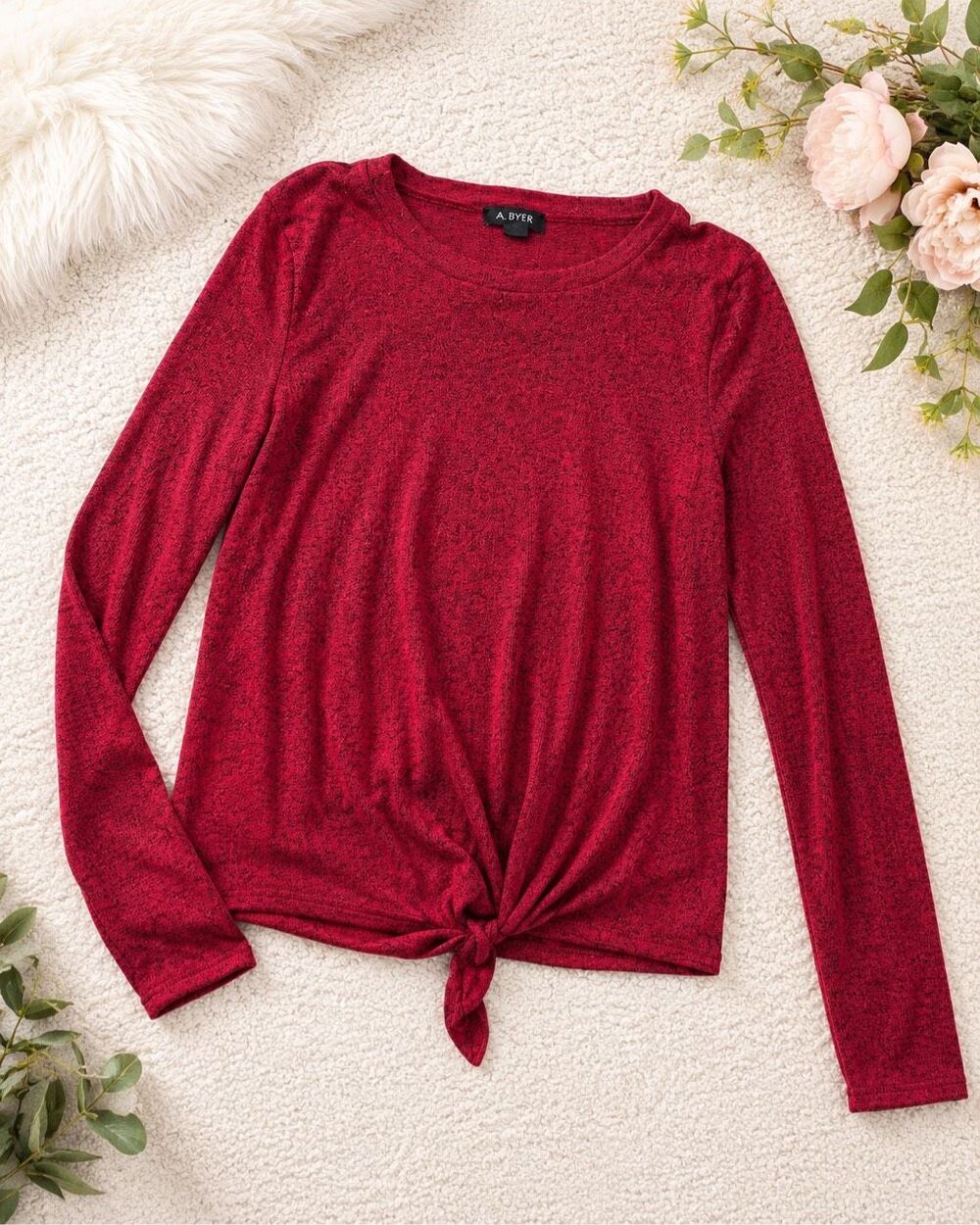 A. Byer Women’s Red Marled Tie Front Long Sleeve Top